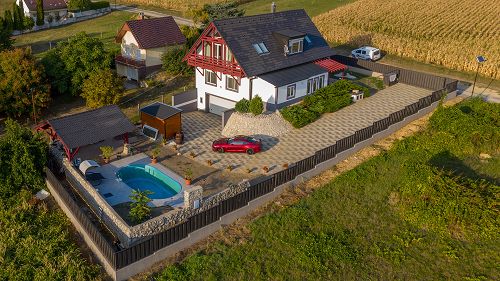 Aussicht, Intelligentes Zuhause.  In der stillen, ruhigen, panoramischen Gegend von Cserszegtomaj ist das Familienhaus - gebaut mit moderner Technologie und gebaut aus Grundmaterialien von hoher Qualität - zu verkaufen.