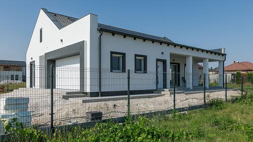Nieuwe Immobiliën, Immobiliën aan het Balatonmeer.  